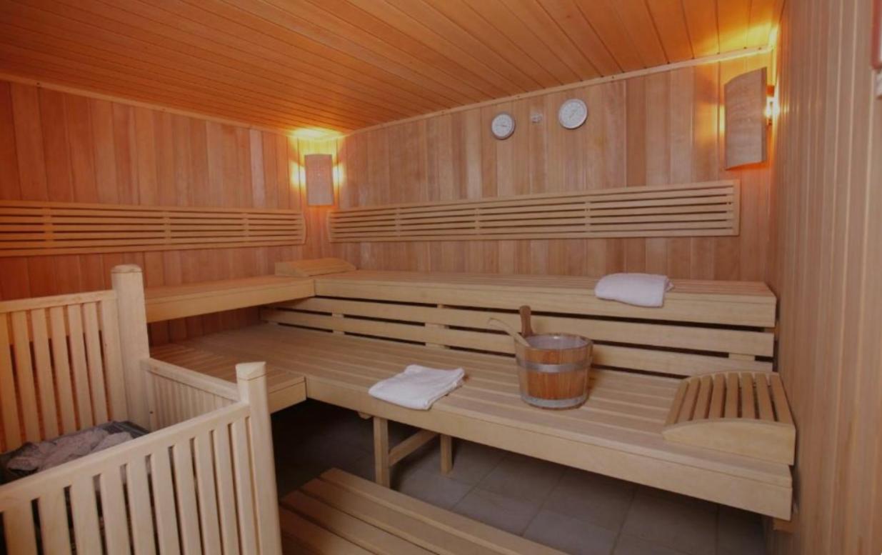 Chez Suzette-Residence-Piscine-Sauna ليفيرنوا المظهر الخارجي الصورة